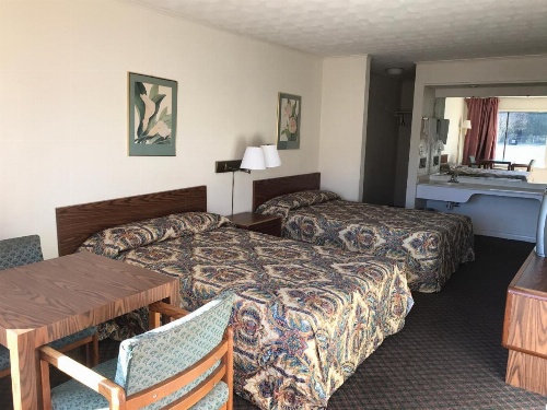 Flagship Inn image 10