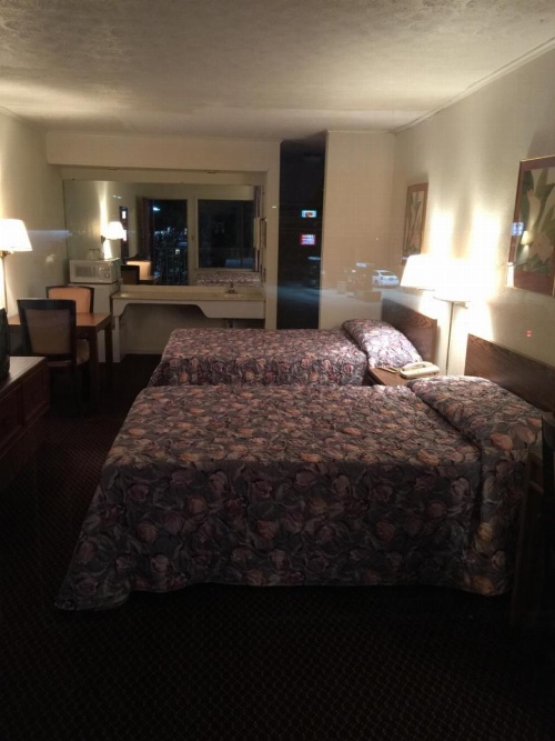 Flagship Inn image 19