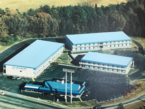 Flagship Inn image 23